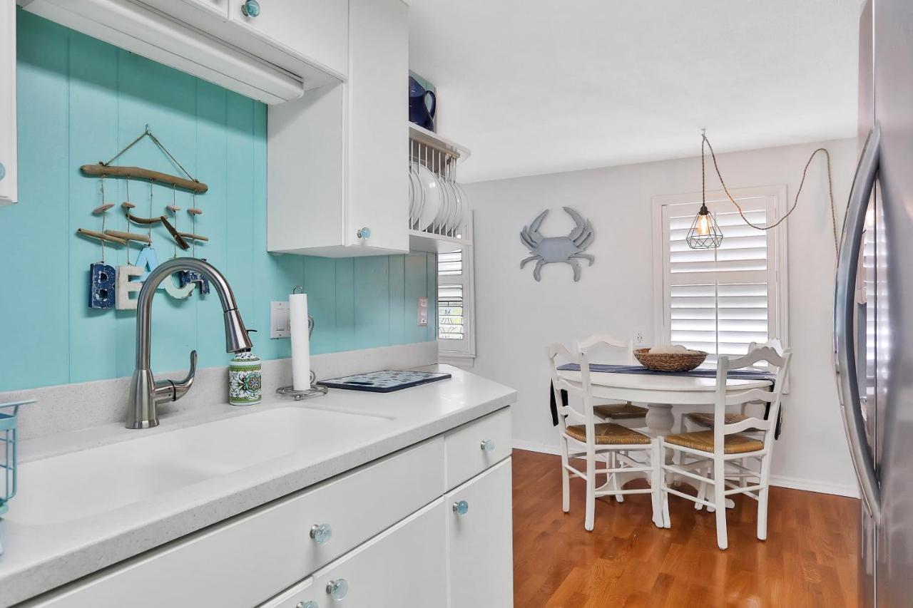 Sol Mate Beach Cottage St. Pete Beach Esterno foto